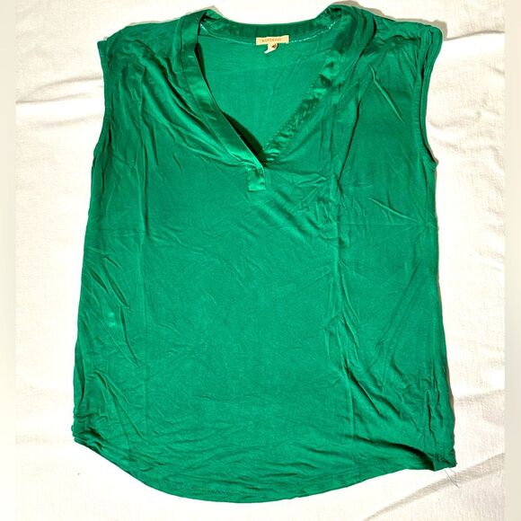 Green henley style t-shirt from Bordeaux - Picture 1 of 4